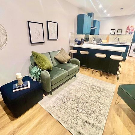 Апартаменты Gorgeous Newly Renovated 2 Double Bed Flat Суонси Экстерьер фото